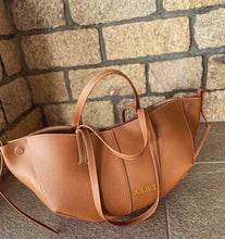Load image into Gallery viewer, Sassy Tote
