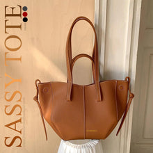 Load image into Gallery viewer, Sassy Tote