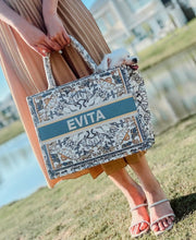 Load image into Gallery viewer, Alicia Tote Bag Seamless Embroidery - Travellers Hat Boutique