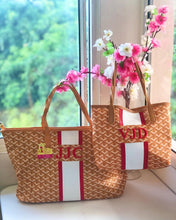Cargar imagen en el visor de la galería, Embroidered Casual Tote - Travellers Hat Boutique
