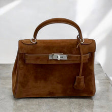 Cargar imagen en el visor de la galería, 28cm Retro Suede Bag