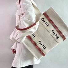 Load image into Gallery viewer, Miranda Tote Bag - Travellers Hat Boutique