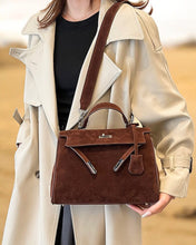 Cargar imagen en el visor de la galería, 28cm Retro Suede Bag