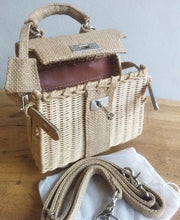 Afbeelding in Gallery-weergave laden, O'Kelly Rattan Jute Bag
