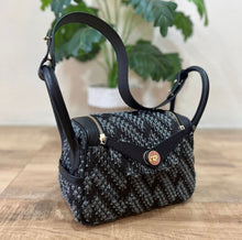 Load image into Gallery viewer, Woven Lindy Bag - Travellers Hat Boutique