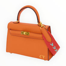 Load image into Gallery viewer, Lily Leather Tote - Travellers Hat Boutique