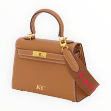 Load image into Gallery viewer, Lily Leather Tote - Travellers Hat Boutique