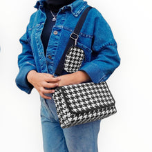 Load image into Gallery viewer, Custom Bonita Slingbag - Travellers Hat Boutique