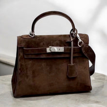 Cargar imagen en el visor de la galería, 28cm Retro Suede Bag