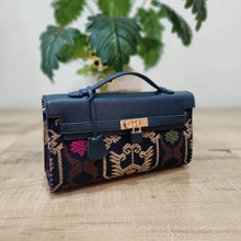 Load image into Gallery viewer, Inabel Clutch - Travellers Hat Boutique