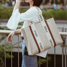 Load image into Gallery viewer, Miranda Tote Bag - Travellers Hat Boutique