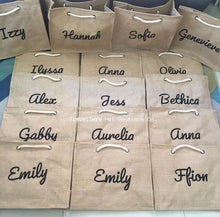 Afbeelding in Gallery-weergave laden, Jute Tote Bag - Travellers Hat Boutique