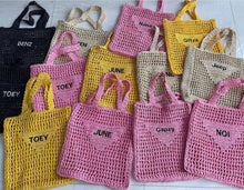 Cargar imagen en el visor de la galería, Handmade Raffia Tote - Travellers Hat Boutique