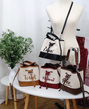 Cargar imagen en el visor de la galería, Drawstring Bucket Bag - Travellers Hat Boutique