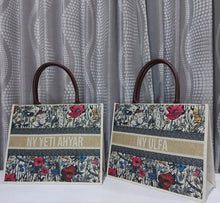 Load image into Gallery viewer, Evelyn Canvas Bag - Travellers Hat Boutique