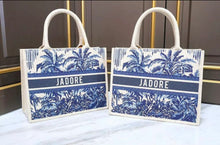 Load image into Gallery viewer, Evelyn Canvas Bag - Travellers Hat Boutique