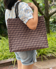 Load image into Gallery viewer, Picnic Pattern Tote - Travellers Hat Boutique