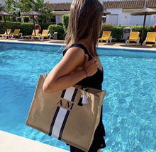 Afbeelding in Gallery-weergave laden, Custom Monogram Tote Bag - Travellers Hat Boutique