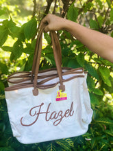 Cargar imagen en el visor de la galería, Personalized Cotton Tote - Travellers Hat Boutique