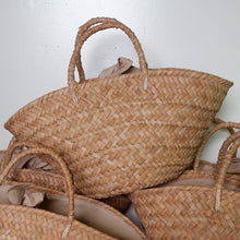 Load image into Gallery viewer, Bangkuang Basket Bag - Travellers Hat Boutique