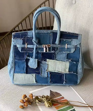 Lade das Bild in den Galerie-Viewer, Birkin Bag mit Jeans-Patch
