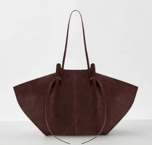 Afbeelding in Gallery-weergave laden, Velvet Tote Bag
