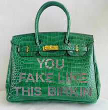 Lade das Bild in den Galerie-Viewer, Birkin Crocodile Pattern
