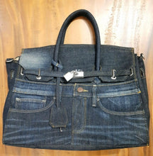 Lade das Bild in den Galerie-Viewer, Birkin aus recyceltem Denim – Limitierte Auflage
