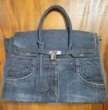 Lade das Bild in den Galerie-Viewer, Birkin aus recyceltem Denim – Limitierte Auflage
