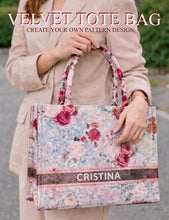 Carregar imagem no visualizador da galeria, Velvet Tote Bag
