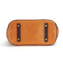 Load image into Gallery viewer, Vintage Vegetable Tanned Leather Bag
