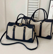 Carica l&#39;immagine nel visualizzatore di Gallery, Personalized Duffle Leather Bag
