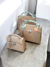 Cargar imagen en el visor de la galería, Eco friendly kelly style tote bags by Travellers Hat Boutique in natural fabric with patterned handles
