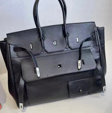 Charger l&#39;image dans la galerie, Travellers Hat Boutique black men&#39;s multipocket travel bag tote with multiple compartments and leather straps
