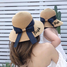 Lade das Bild in den Galerie-Viewer, Mother &amp; Daughter Straw Hat Set - Travellers Hat Boutique
