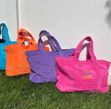 Charger l&#39;image dans la galerie, Colorful terry cloth beach tote bags in blue orange purple and pink with sun graphic
