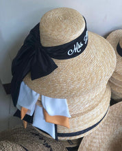 Afbeelding in Gallery-weergave laden, Bow Decor Straw Hat - Travellers Hat Boutique
