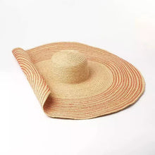 Load image into Gallery viewer, Oversize Raffia Hat - Travellers Hat Boutique
