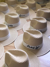 Загрузить изображение в средство просмотра галереи, Panama Straw Hat - Travellers Hat Boutique
